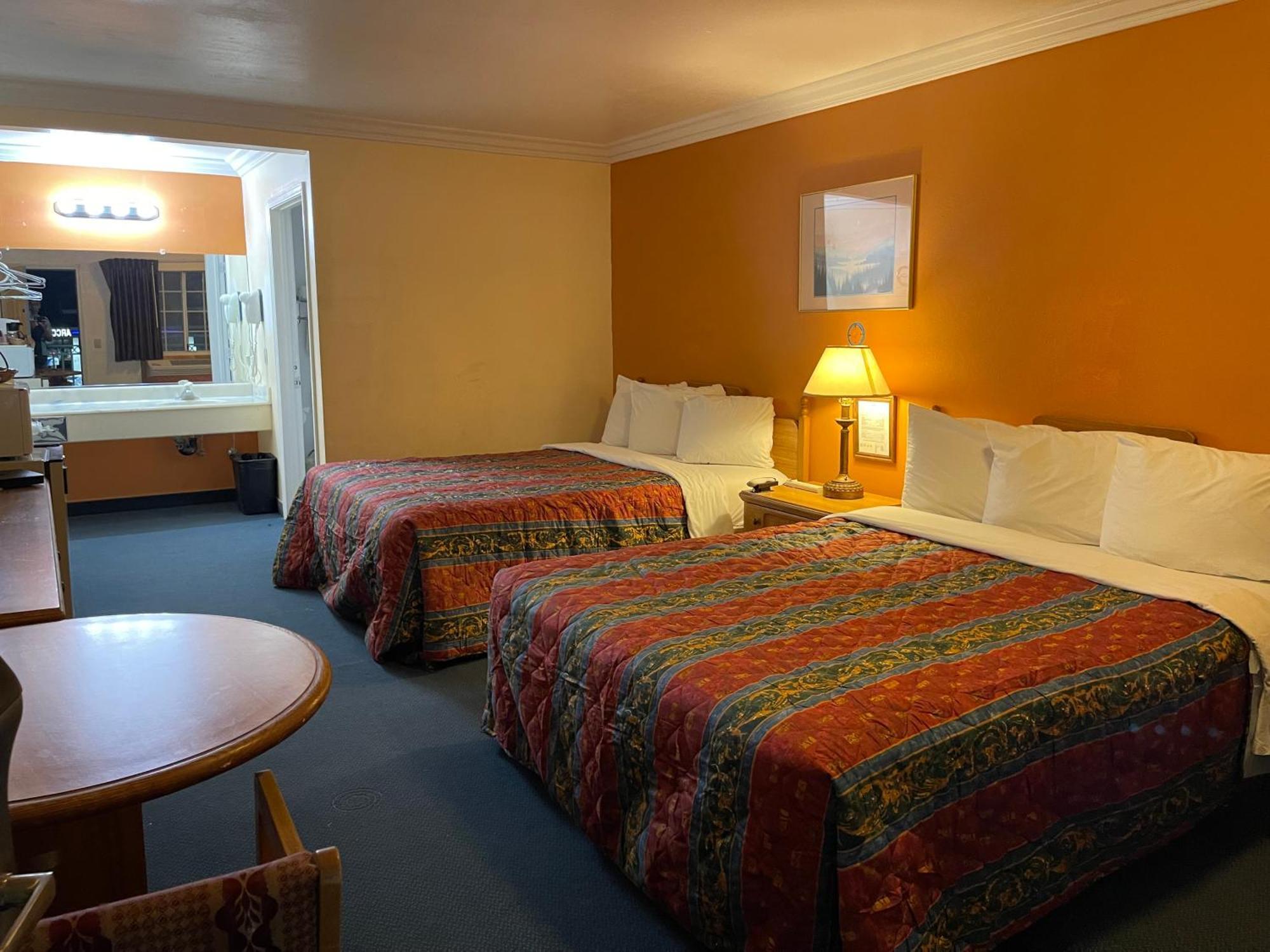 Aerospace Inn Мохаве Экстерьер фото